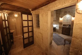 Ürgüp Cave Suites