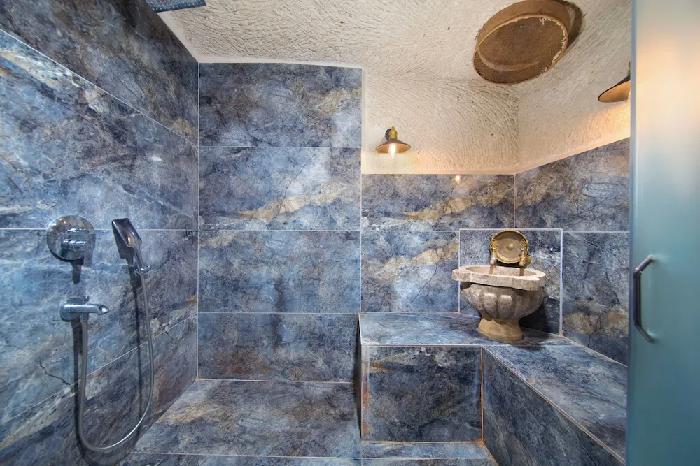 Deluxe Nostalgia Suite - 205