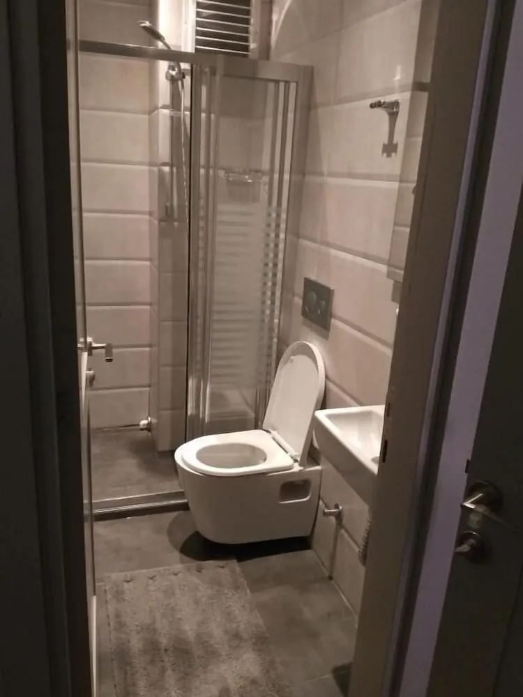 City Oda, 1 Büyük (Queen) Boy Yatak, Sigara İçilmez, Şehir Manzaralı