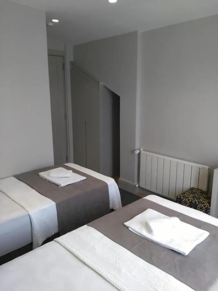 City Oda, Birden Çok Yatak, Sigara İçilmez, Şehir Manzaralı