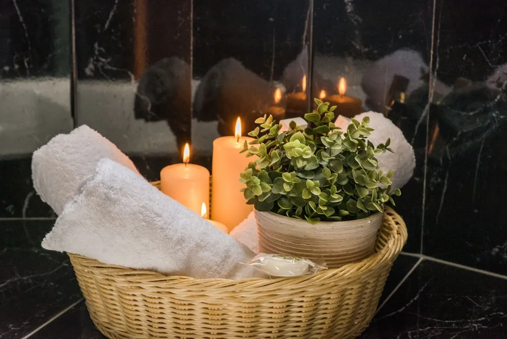 Space Family Suite with Jacuzzi Bath