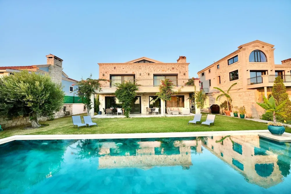 Luxury Villa, Deniz Manzaralı