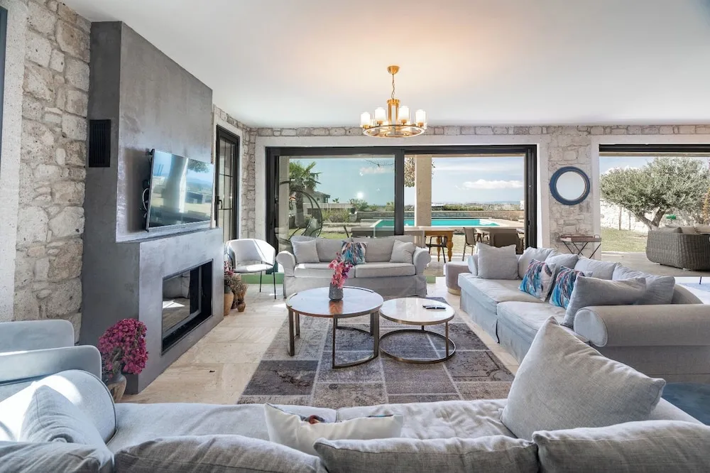 Luxury Villa, Deniz Manzaralı