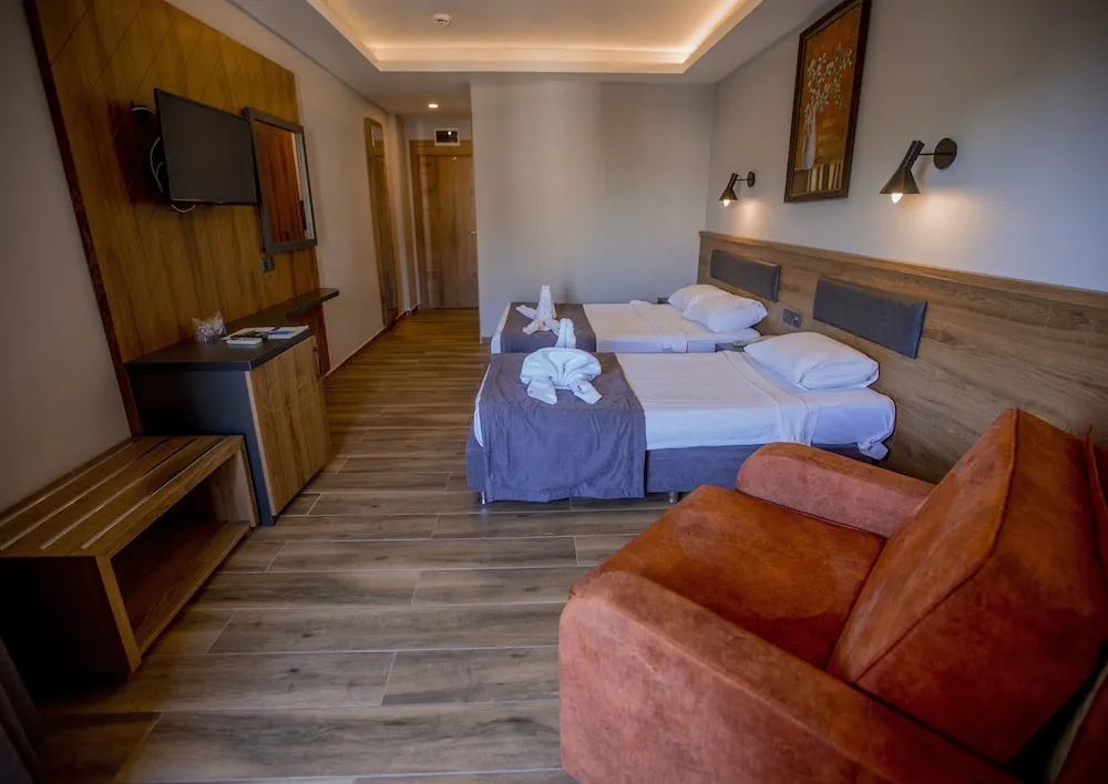 Standard Oda, Havuz Manzaralı