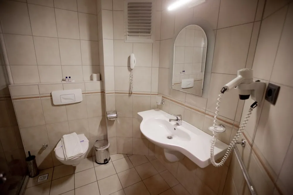 Standard Oda, Havuz Manzaralı