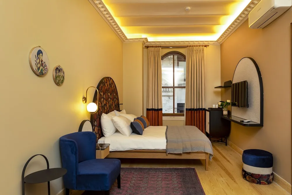 Deluxe Üç Kişilik Oda