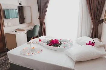 Dreamtown Hotel