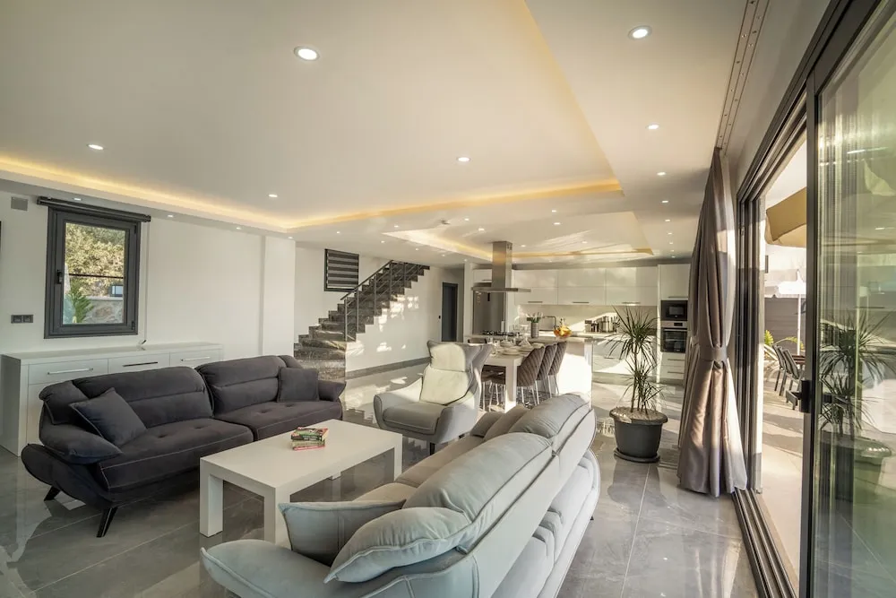 Luxury Villa
