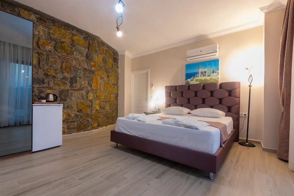 Panoramic Tek Büyük Yataklı Oda