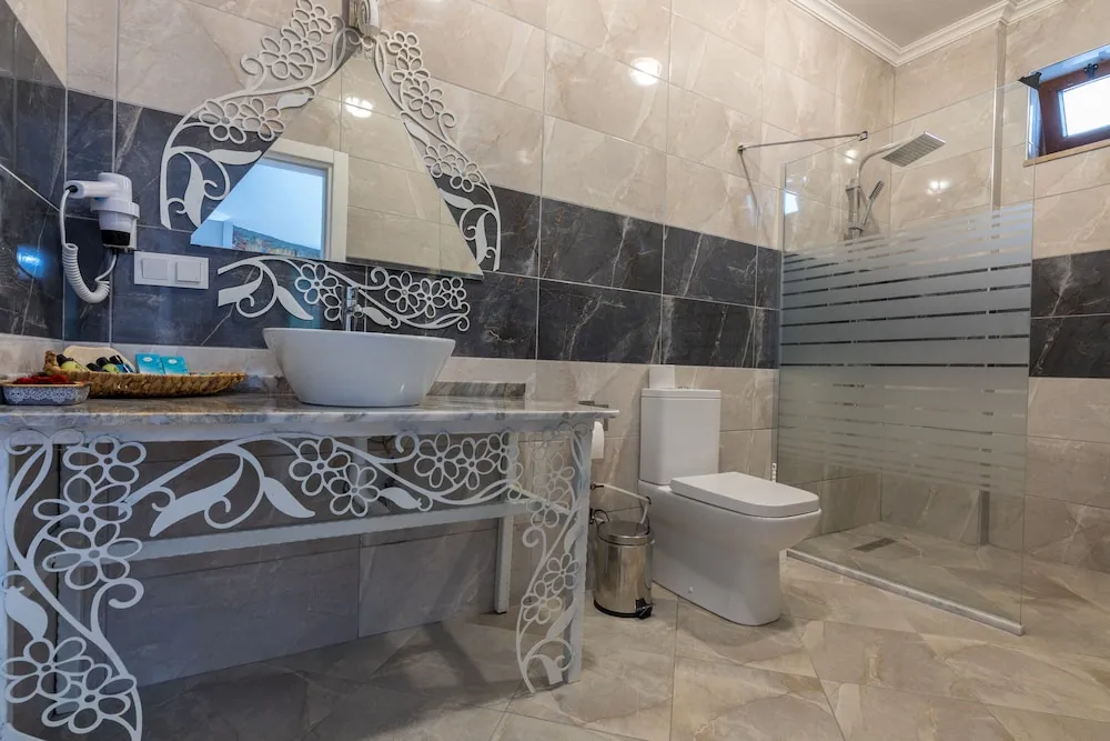 Romantic Tek Büyük Yataklı Oda
