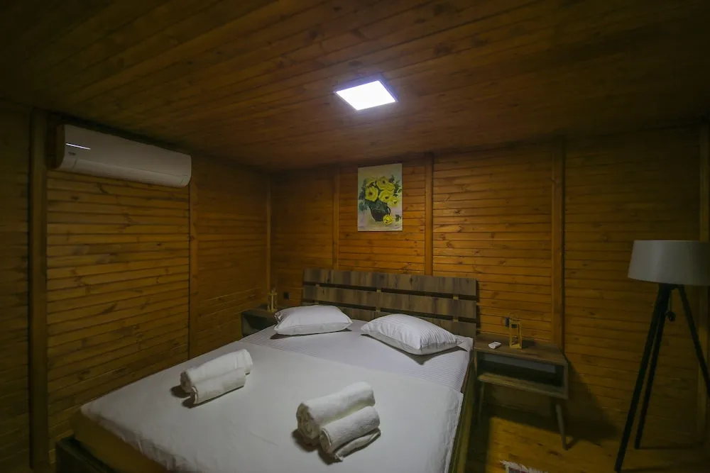 EFSANE BUNGALOW