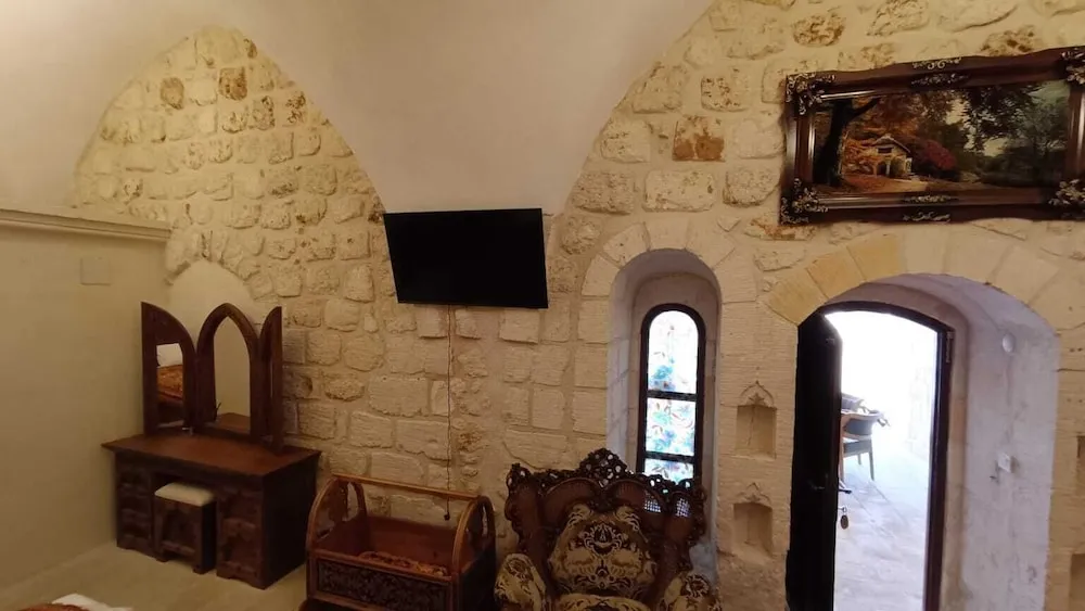 Family Üç Kişilik Oda, Bahçe Manzaralı
