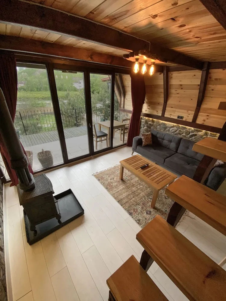 Deluxe Bungalov