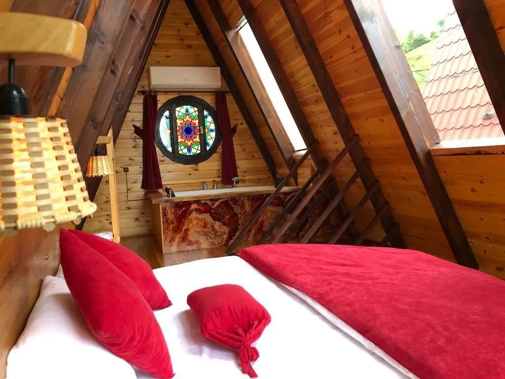 Deluxe Bungalov