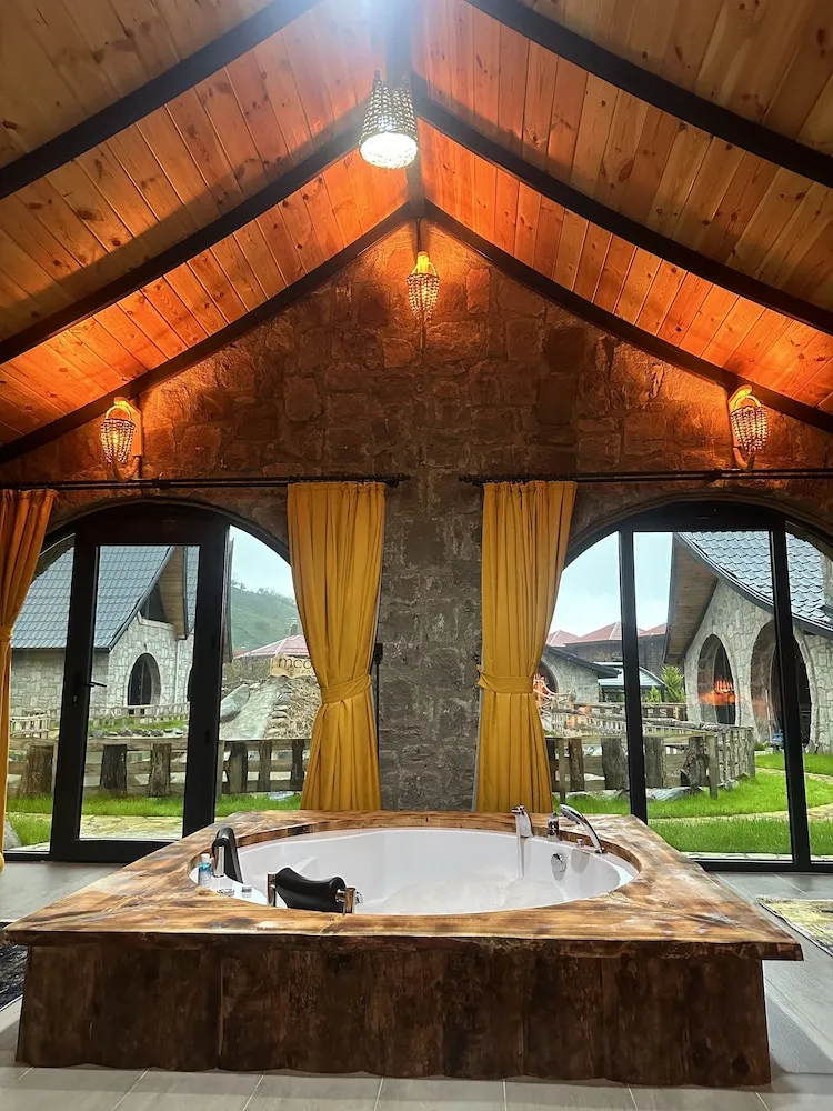 Deluxe Stüdyo Süit, 1 Yatak Odası, Havuz Manzaralı
