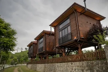 Mcora Tatil Köyü & Restaurant