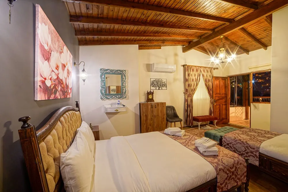 Luxury Üç Kişilik Oda