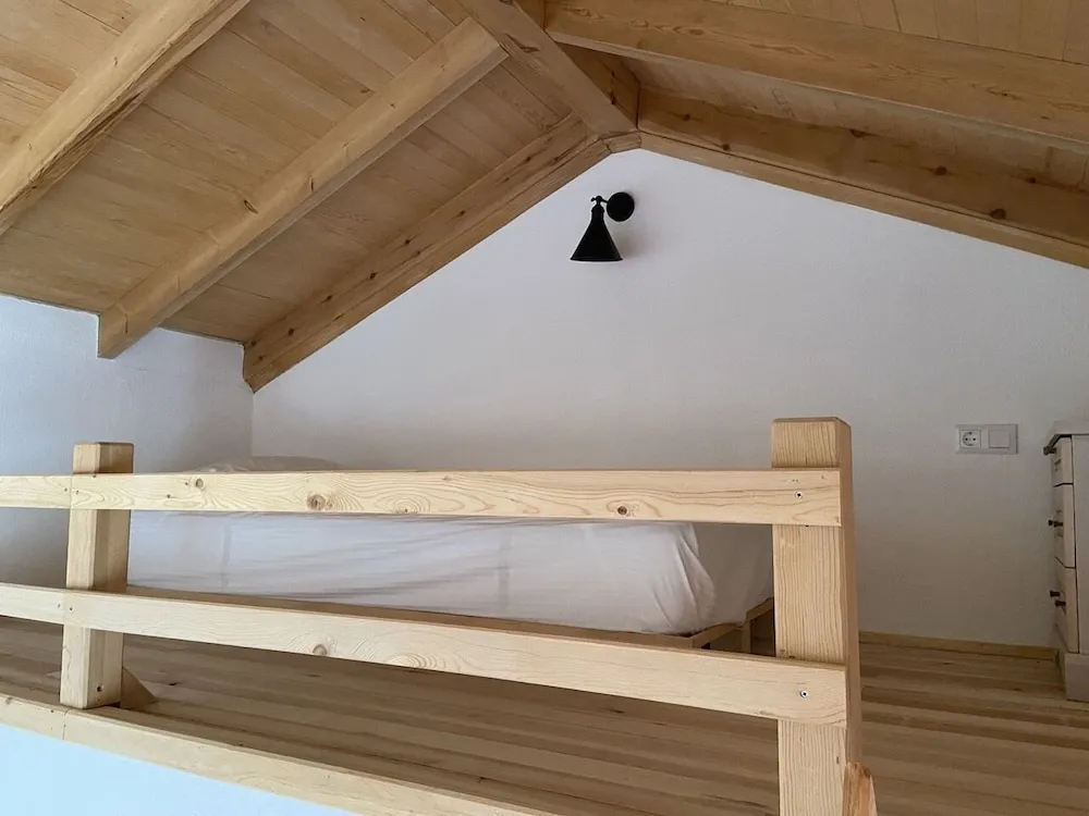 Comfort Üç Kişilik Oda, Avlu Manzaralı, Asma Kat