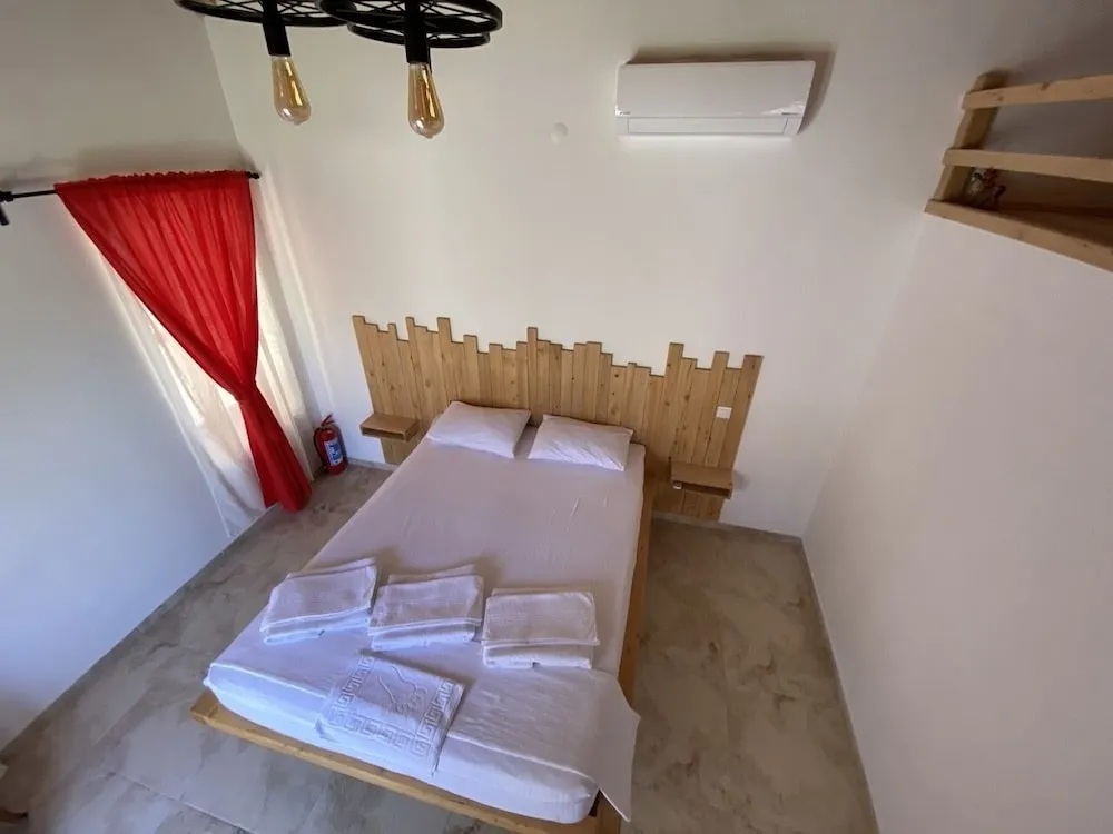 Comfort Üç Kişilik Oda, Avlu Manzaralı, Asma Kat