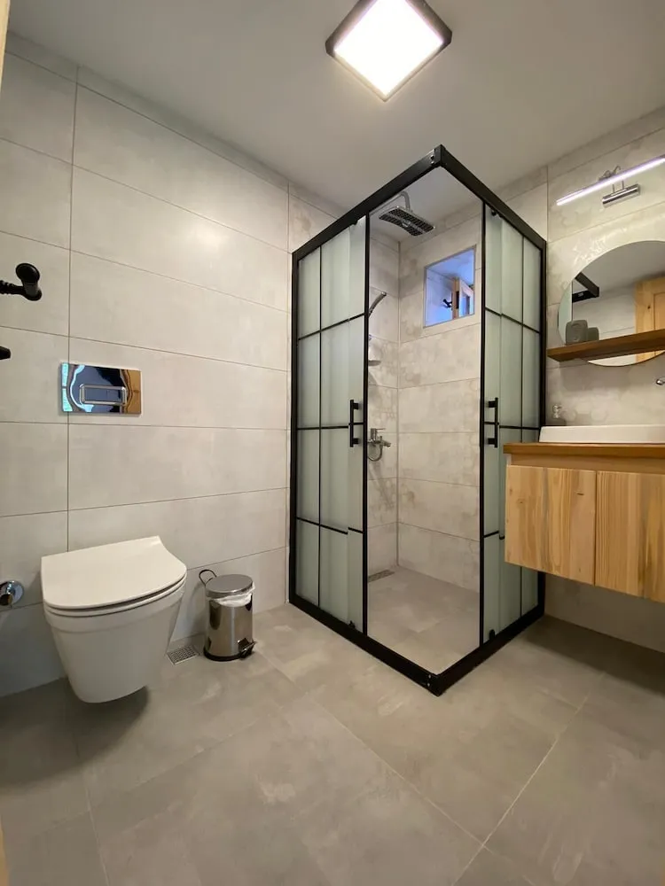 Comfort Üç Kişilik Oda, Avlu Manzaralı, Asma Kat