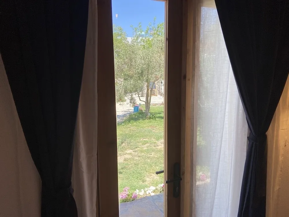 Comfort Üç Kişilik Oda, Avlu Manzaralı, Asma Kat