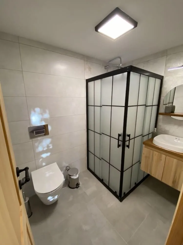 Comfort Üç Kişilik Oda, Avlu Manzaralı, Asma Kat