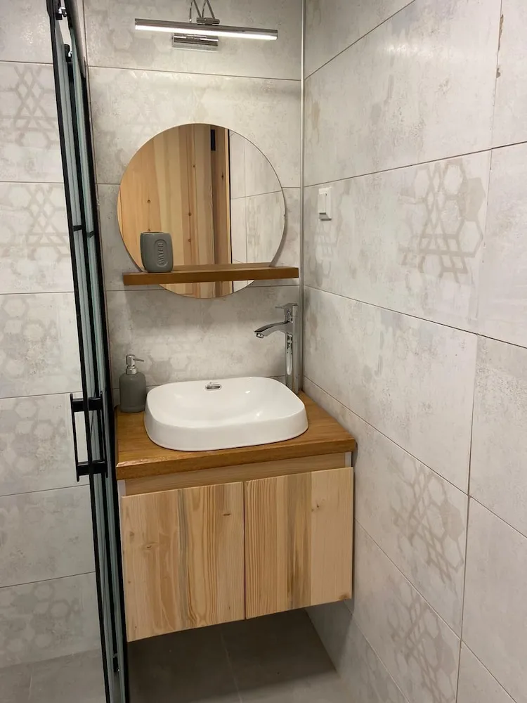 Comfort Üç Kişilik Oda, Avlu Manzaralı, Asma Kat