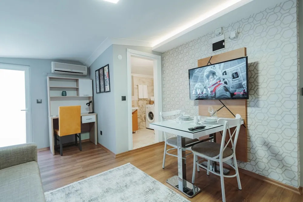 Deluxe Çatı Katı Süiti (Penthouse)