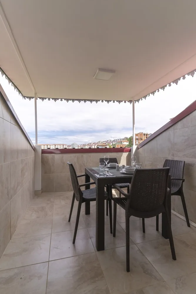 Deluxe Çatı Katı Süiti (Penthouse)