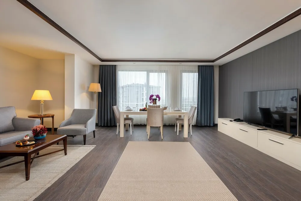 King Suite