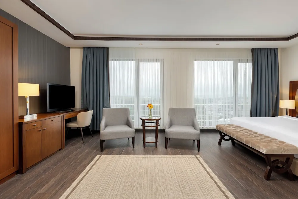 Suite Room