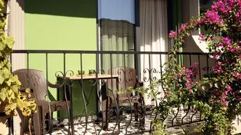 Smyrna Hotel