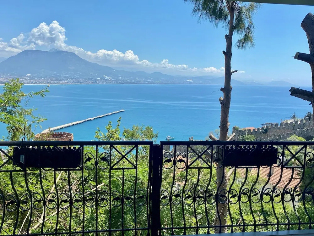 Romantic Oda, Küvet, Deniz Manzaralı