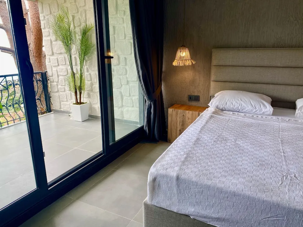 Romantic Oda, Küvet, Deniz Manzaralı