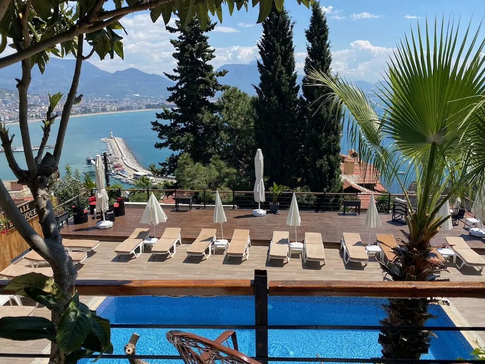 Design Oda, Teras, Deniz Manzaralı