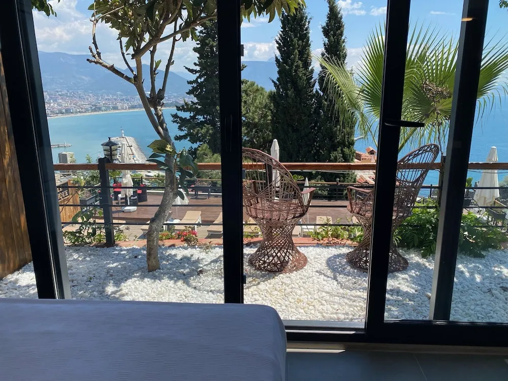 Design Oda, Teras, Deniz Manzaralı