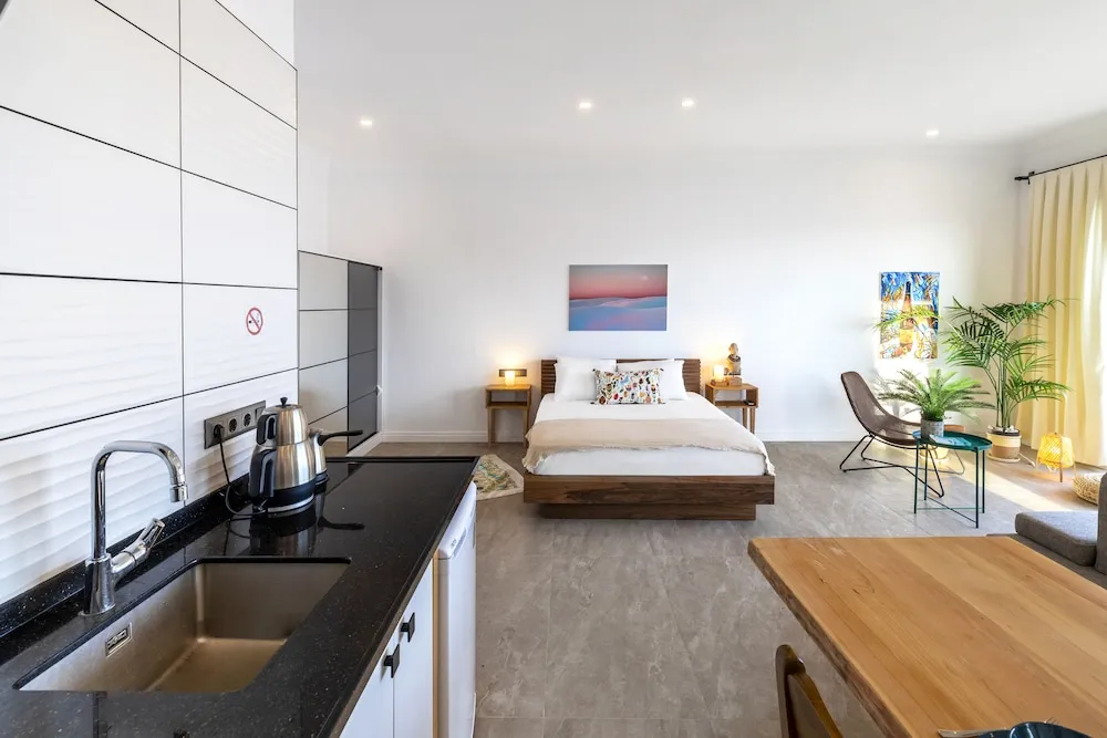 Deluxe Apart Daire, 1 Büyük (Queen) Boy Yatak, Sigara İçilmez, Deniz Manzaralı