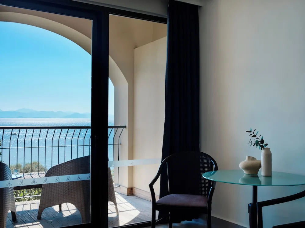 Superior Bungalov, Deniz Manzaralı