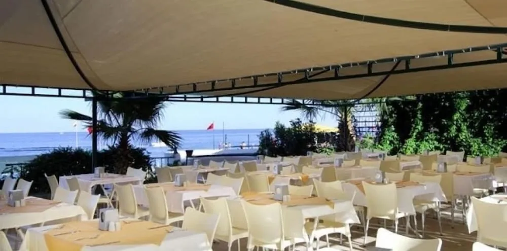 Standard Tek Büyük Yataklı Oda, Balkon