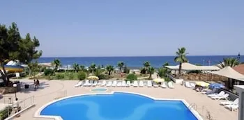 Marakesh Club Beach