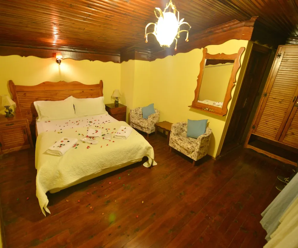 Bungalov, Bahçe Manzaralı