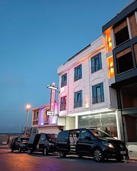 Continental Airport Hotel