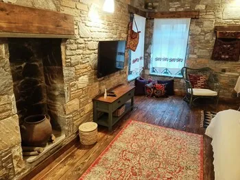 Puli Cafe & Stone Houses