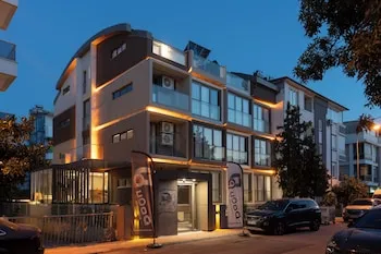 Doqu Suites Hotel