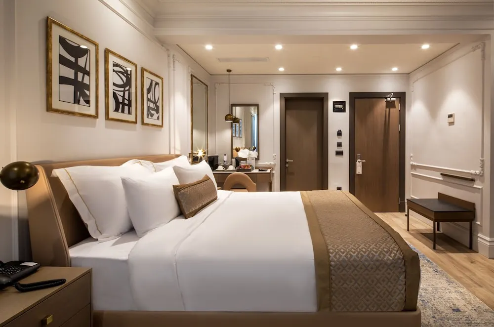 Deluxe Sea View Room