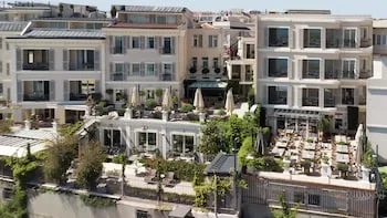 Mula Hotel - Özel Sınıf
