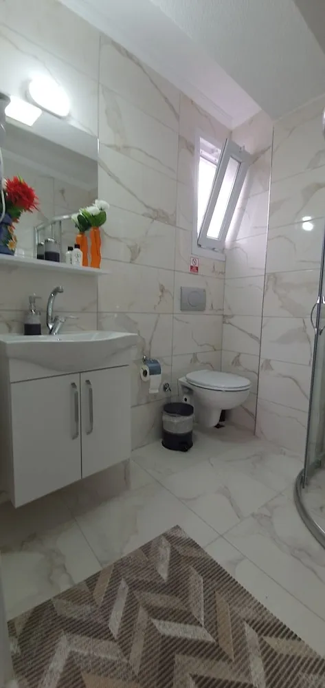 Deluxe Oda, 1 Büyük (Queen) Boy Yatak, Sigara İçilmez, Şehir Manzaralı