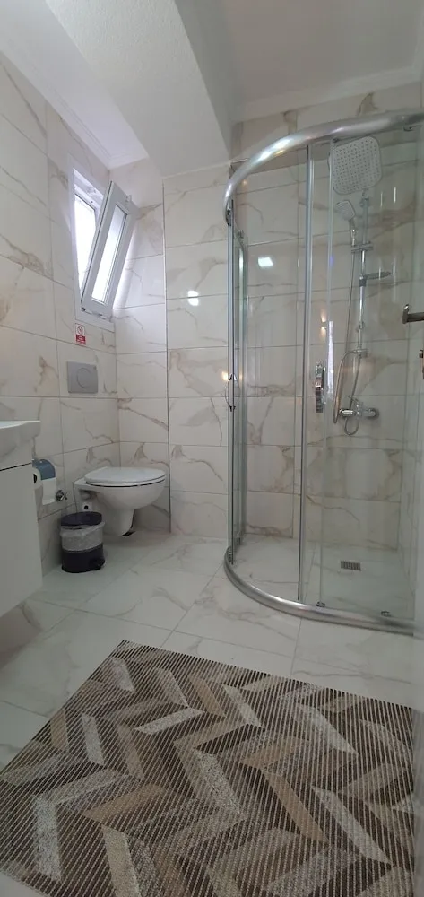 Deluxe Oda, 1 Büyük (Queen) Boy Yatak, Sigara İçilmez, Şehir Manzaralı