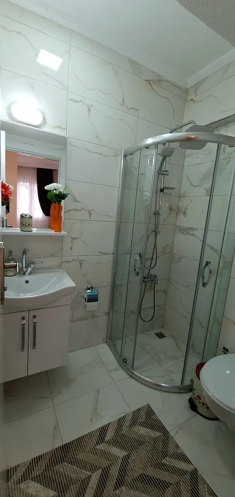 Deluxe Oda, 1 Büyük (Queen) Boy Yatak, Sigara İçilmez, Şehir Manzaralı