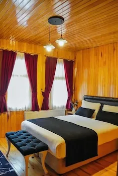 Dear Otel